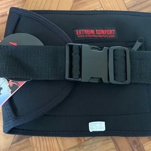 NWT THE  ROO HANDWARMER BELT ONE SIZE